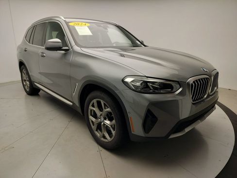 Used 2024 BMW X3 sDrive30i w/ Convenience Package RWD image 2