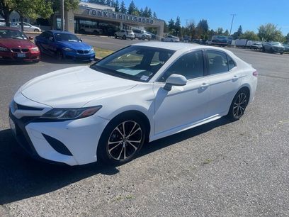 Used 2018 Toyota Camry SE
