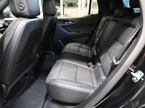 New 2026 Chevrolet Equinox LT w/ Convenience Package II image 11