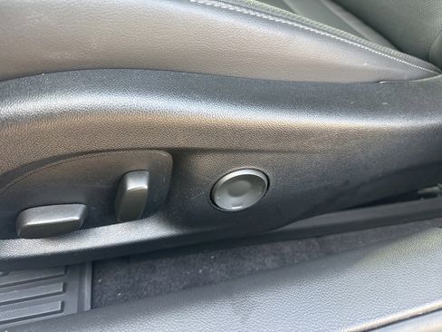 Certified 2025 Cadillac CT4 Premium Luxury image 17