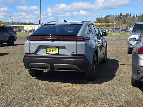 New 2026 Toyota C-HR image 2