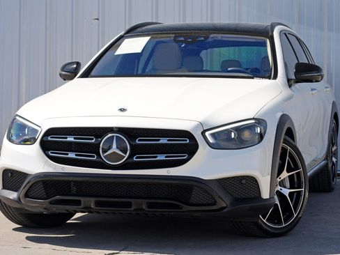 Used 2022 Mercedes-Benz E 450 4MATIC All-Terrain Wagon image 3