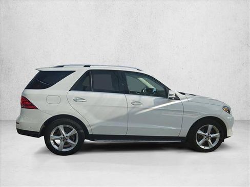 Used 2018 Mercedes-Benz GLE 350 image 4