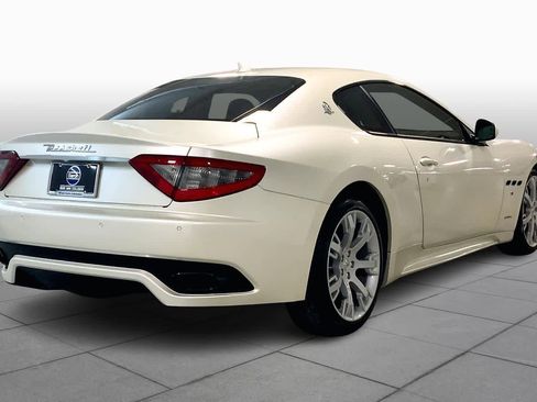 Used 2013 Maserati GranTurismo Sport image 12