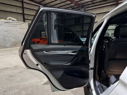 Used 2018 BMW X5 xDrive35i image 15