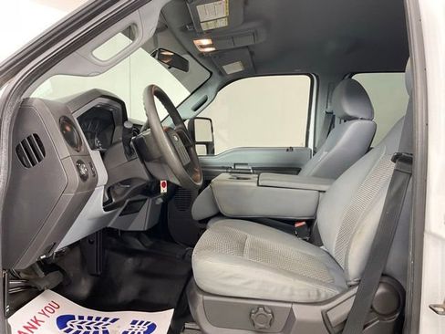Used 2016 Ford F250 XL w/ Power Equipment Group AWD/4WD image 17