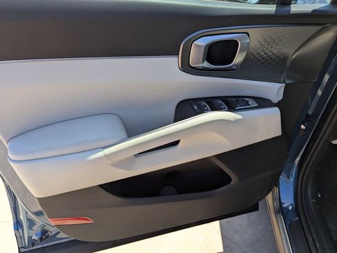 New 2026 Kia Sorento EX AWD/4WD image 18