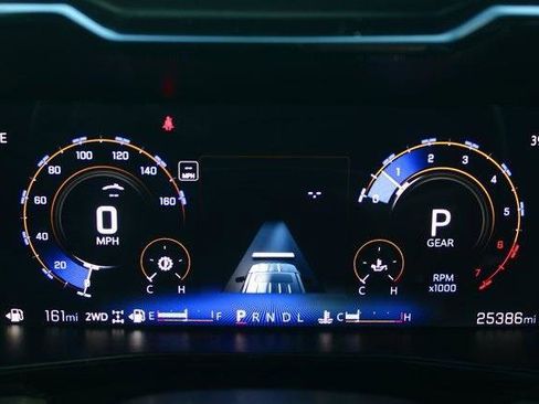 Used 2024 Chevrolet Colorado ZR2 w/ ZR2 Convenience Package III image 21