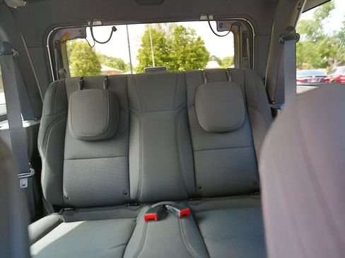 Used 2021 Jeep Wrangler Sport AWD/4WD image 11