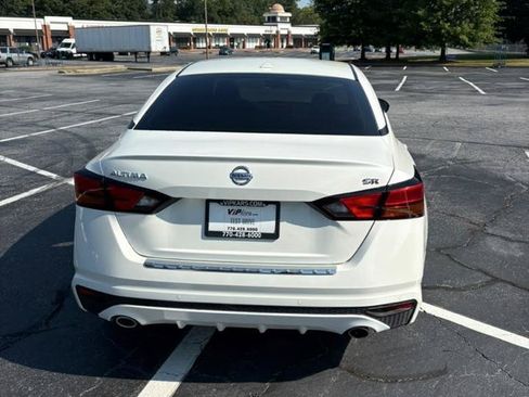 Used 2020 Nissan Altima 2.5 SR FWD image 6
