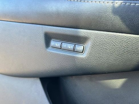 Used 2017 Nissan Murano Platinum w/ Platinum Technology Package image 27