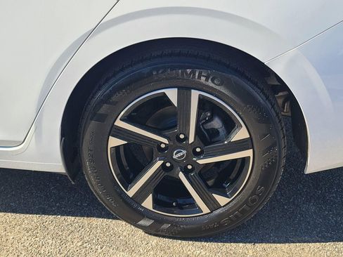 Used 2024 Nissan Sentra SV image 31