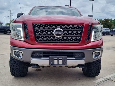 Used 2016 Nissan Titan PRO-4X AWD/4WD image 16