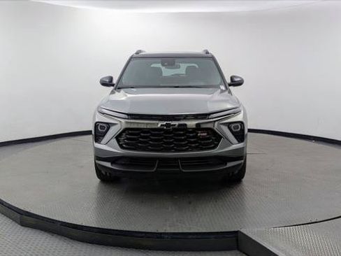 Used 2024 Chevrolet TrailBlazer RS w/ Convenience Package AWD/4WD image 12