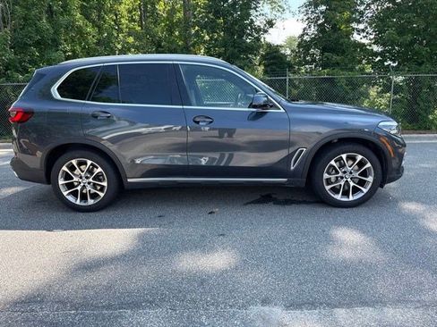 Used 2022 BMW X5 sDrive40i w/ Premium Package RWD image 12
