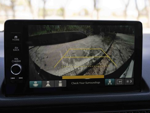 Used 2022 Honda Civic Touring image 31