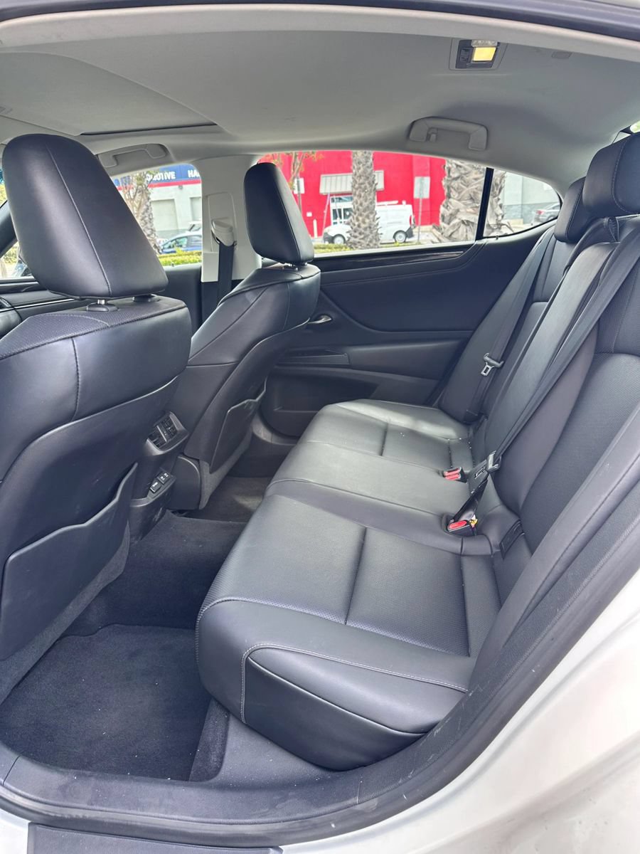 Used 2020 Lexus ES 350 w/ Accessory Package 2 FWD image 6