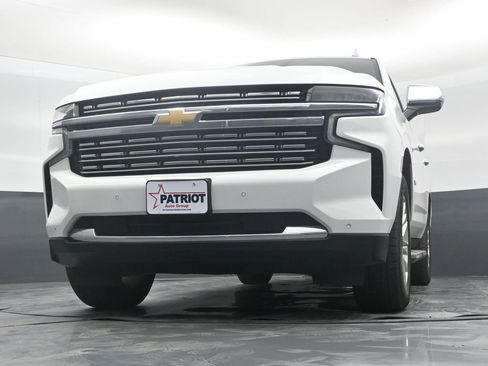 Used 2024 Chevrolet Tahoe Premier AWD/4WD image 45