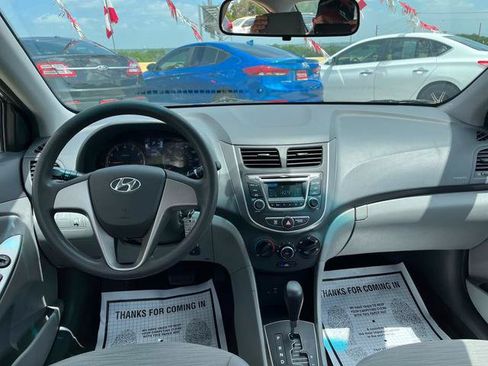 Used 2017 Hyundai Accent SE FWD image 14