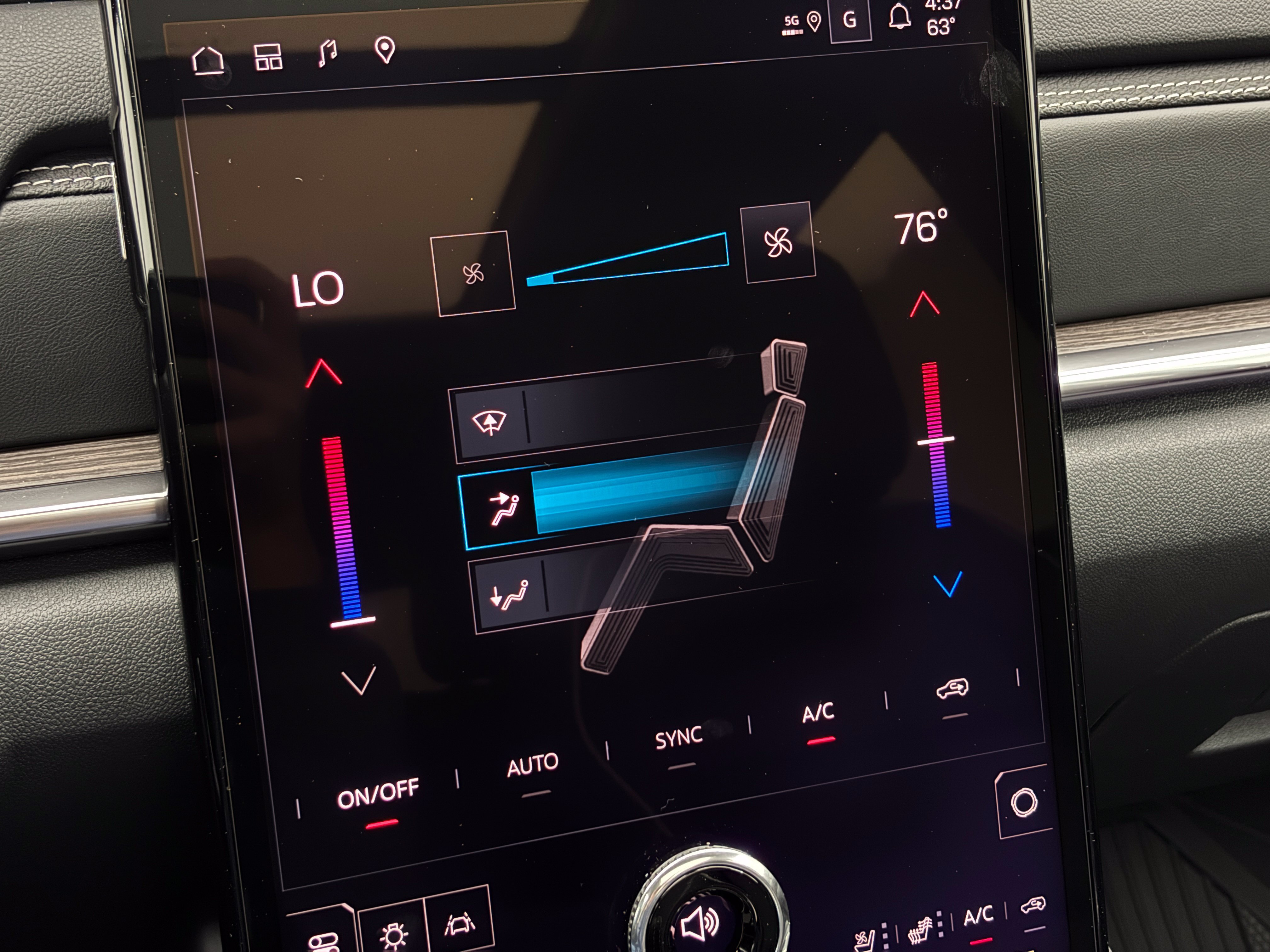 New 2027 GMC Terrain Denali w/ LPO, Floor Liner Package AWD/4WD image 28