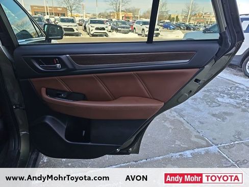 Used 2017 Subaru Outback 3.6R Touring w/ Popular Package #5A image 36