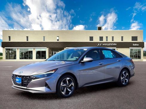 Certified 2023 Hyundai Elantra SEL w/ Convenience Package FWD image 6