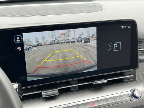 Used 2025 Hyundai Kona SEL image 21