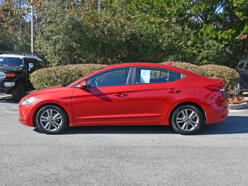 Used 2018 Hyundai Elantra Value Edition image 2
