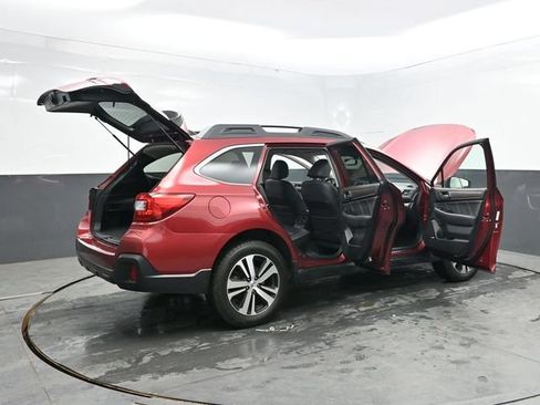 Used 2019 Subaru Outback 2.5i Limited AWD/4WD image 40