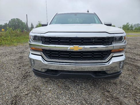 Used 2019 Chevrolet Silverado 1500 LT w/ All Star Edition AWD/4WD image 2
