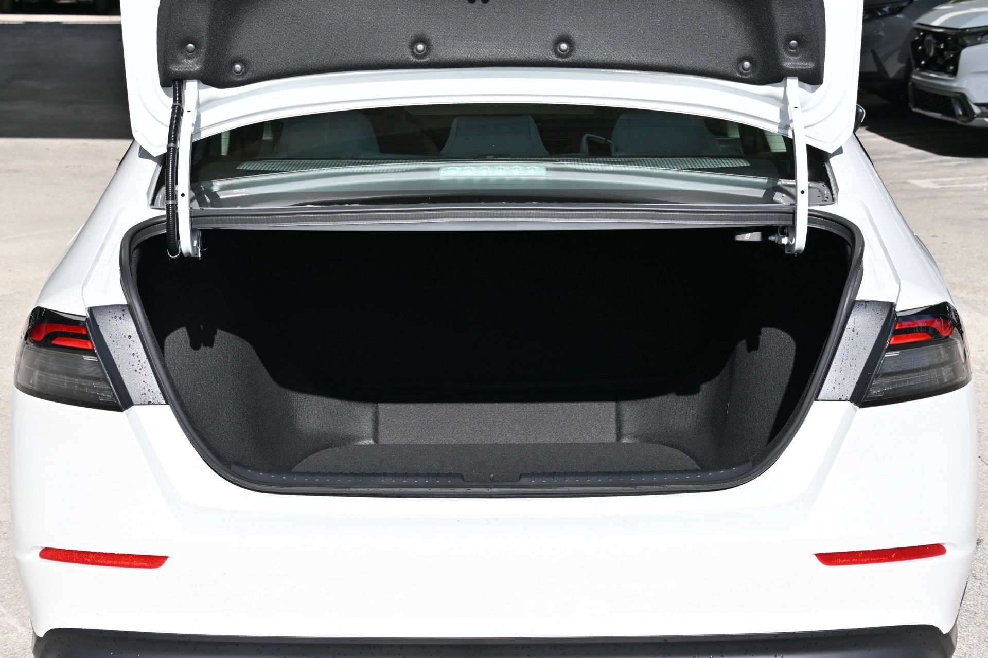 New 2026 Honda Accord LX image 9