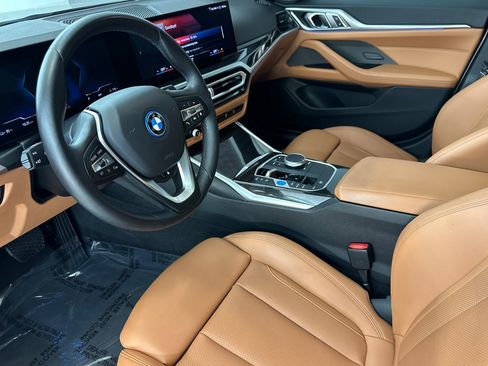 Used 2023 BMW i4 eDrive40 w/ Premium Package RWD image 4