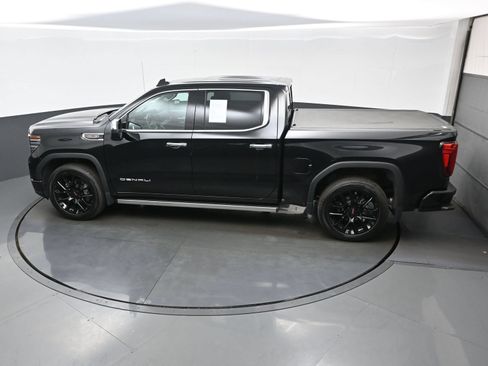 Used 2023 GMC Sierra 1500 Denali w/ Technology Package AWD/4WD image 40