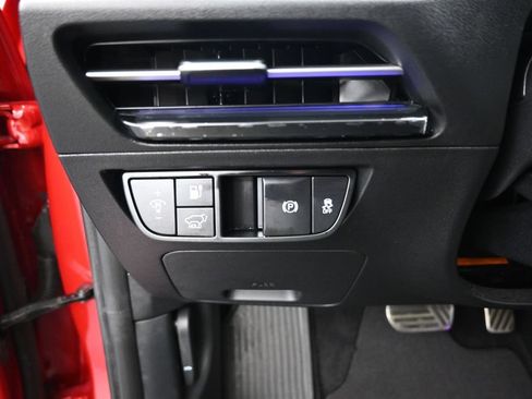 Used 2023 Kia EV6 GT-Line AWD/4WD image 21