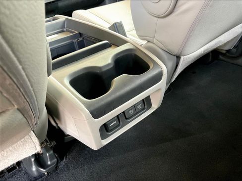 Used 2018 Honda Odyssey Elite image 10