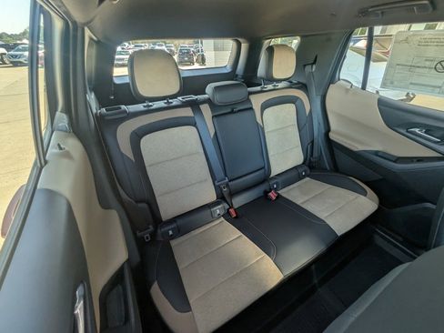 New 2026 Chevrolet Equinox ACTIV w/ Convenience Package III image 14