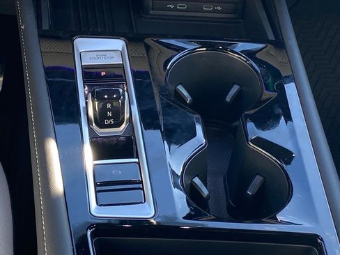 Certified 2025 Volkswagen Atlas Cross Sport SEL Premium R-Line image 10