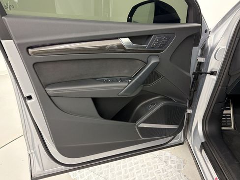 Used 2022 Audi SQ5 Prestige w/ Prestige Package AWD/4WD image 26