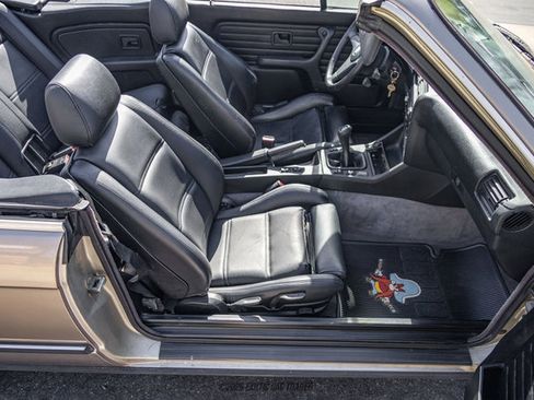 Used 1989 BMW 325i Convertible RWD image 42