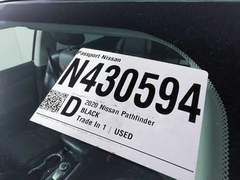 Used 2020 Nissan Pathfinder SL image 49