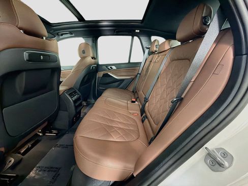 Certified 2025 BMW X5 xDrive50e w/ Parking Assistance Package AWD/4WD image 25