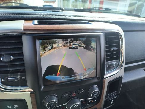 Used 2014 RAM 2500 Laramie image 17