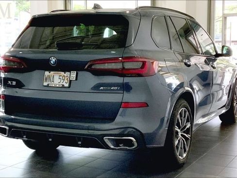 Used 2022 BMW X5 xDrive40i w/ M Sport Package AWD/4WD image 12