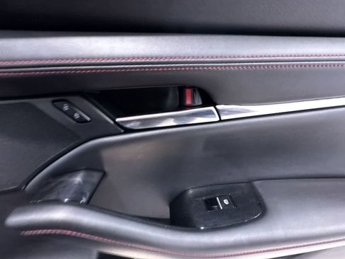 Used 2024 MAZDA MAZDA3 s image 34