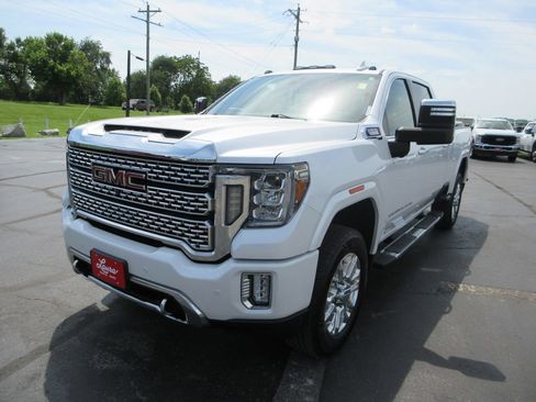 Used 2020 GMC Sierra 2500 Denali w/ Denali Ultimate Package AWD/4WD image 13
