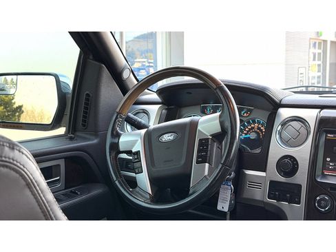Used 2013 Ford F150 Platinum w/ Max Trailer Tow Pkg AWD/4WD image 18