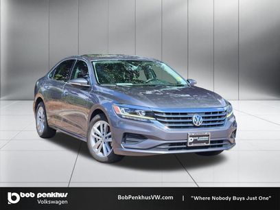 Used 2020 Volkswagen Passat 2.0T SE