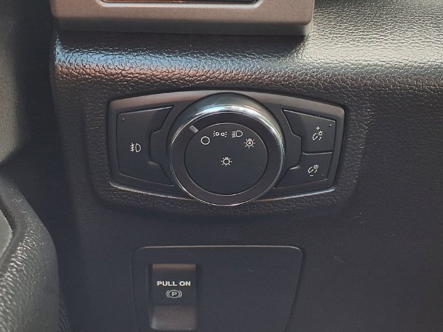 Used 2020 Ford Expedition XLT w/ Equipment Group 202A RWD image 17