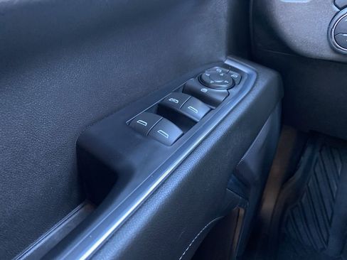 Used 2022 Chevrolet Silverado 1500 LT Trail Boss image 33