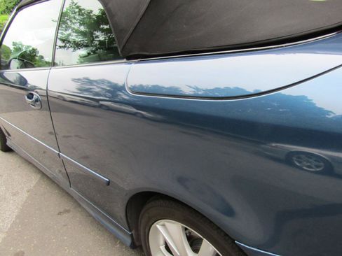 Used 2008 Saab 9-3 Aero w/ Touring Package FWD image 3